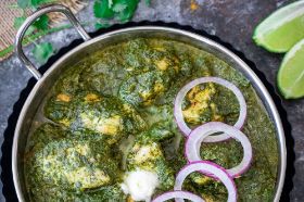 Palak (spinach) Halal Chicken 1LB (16oz) entry Dec10th Palak Chicken is a classic North Indian curry made with Halal Chicken and spinach. The word "palak" is Hindi for "spinach". The dish is made with a thick paste of puréed spinach, onions, spices, and herbs. The spinach gives the sauce a creamy consistency and a deep green color. Chicken paneer is a good source of protein and greens. It is available only for pick up from store after 1pm on Dec 10th. No delivery available. Pre order Price is $12.99 walk price is $15.99